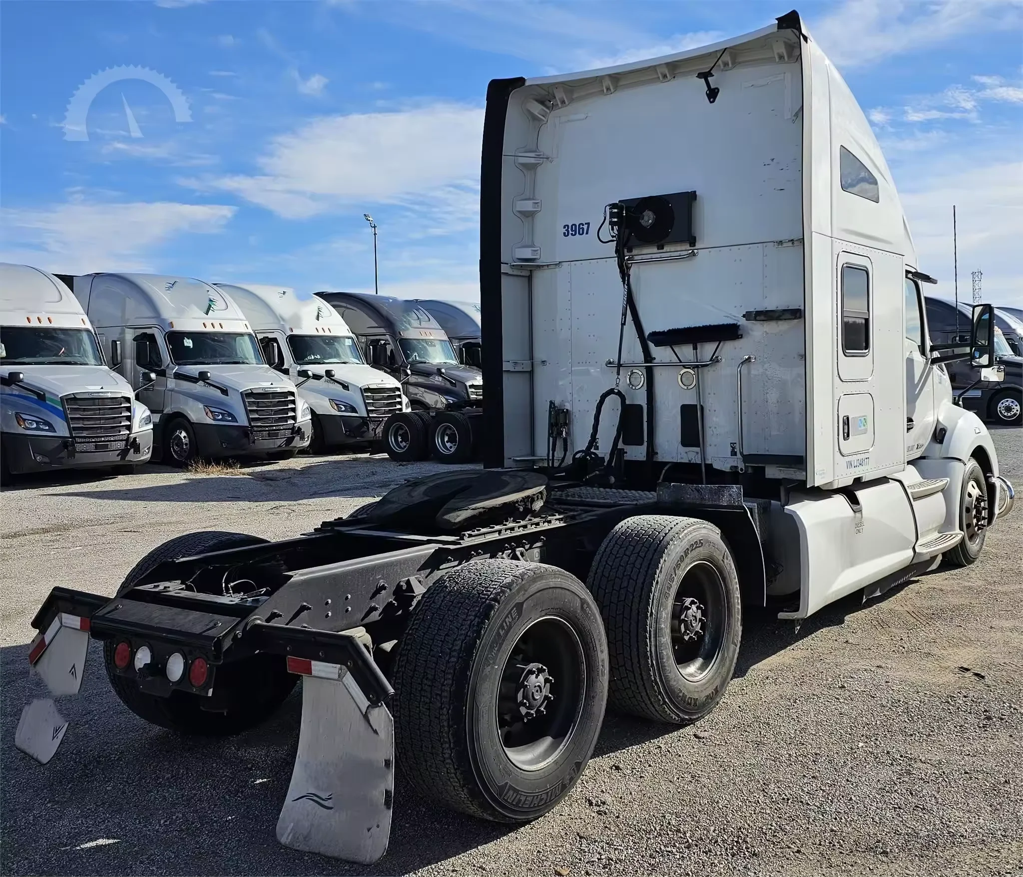 Neatly Used 2014 CA-TS CT660S Dump Trucks Engine Manufacturer CATER-PILLARS Automatic Transmission Drive 6x4