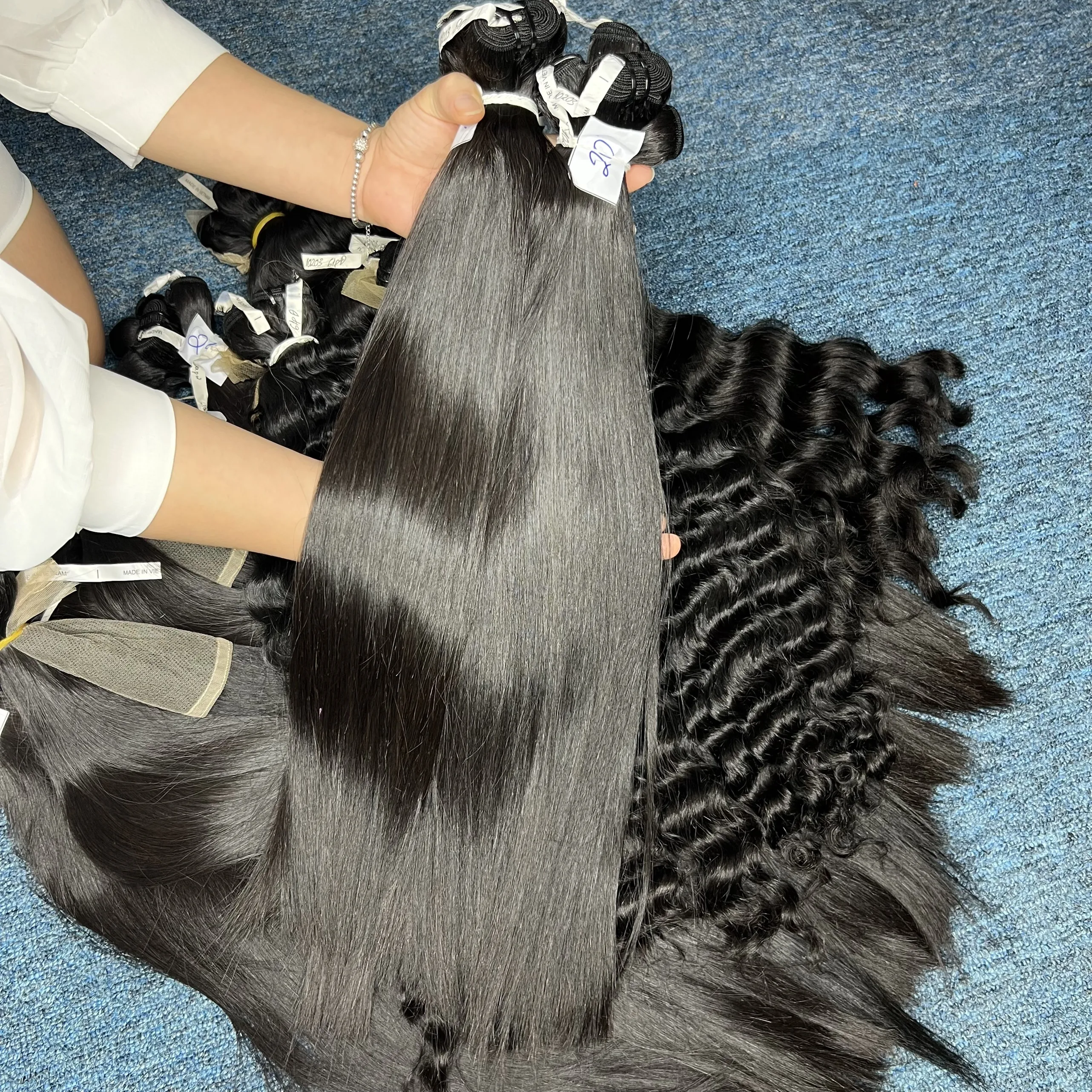 Bone straight wholesale raw  hair weave bundle Human Hair Extensions  silky and smooth Vietnamese human hair