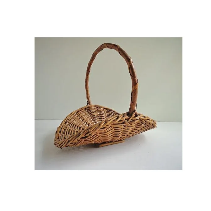 Hot Wholesale Cheap Rattan Objects Storage Woven Wicker Baskets Baskets for Gifts Wicker