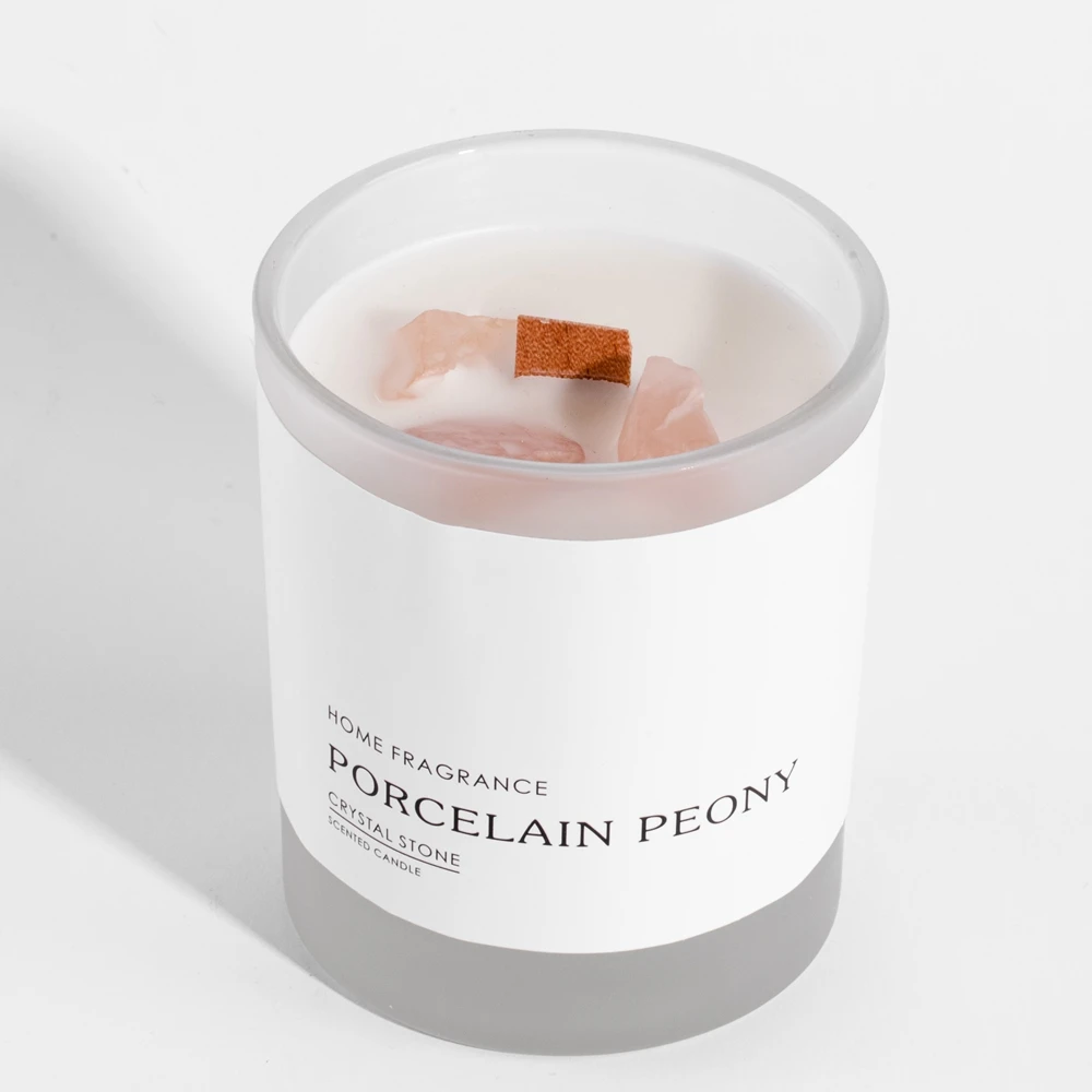 Hot Selling Eco-Friendly Home Decor Soy Wax Wholesales Crystal Glass Candles Jar With OEM and ODM service