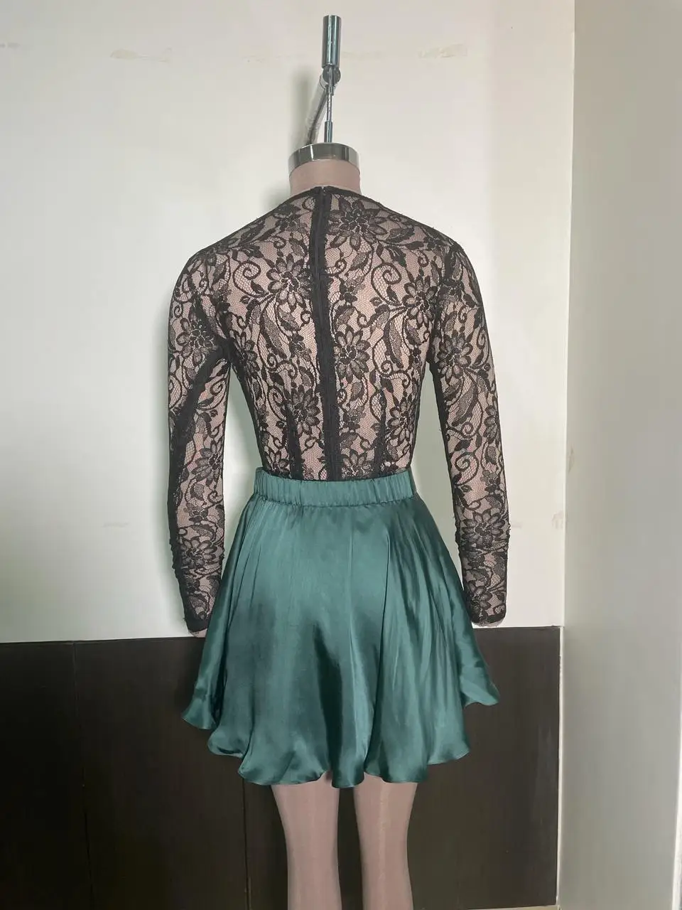 Bottle Green Mini Skirt For Women Casual Party Formal Evening Cocktail Wear Skirts