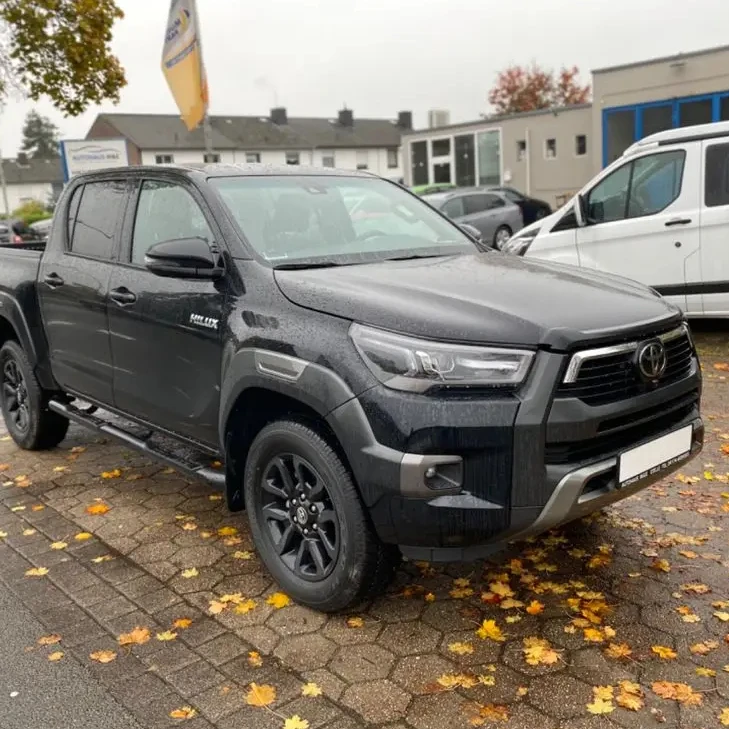 TO YOTA HI LUX DOUBLE CABIN INVINCIBLE 2023 USED