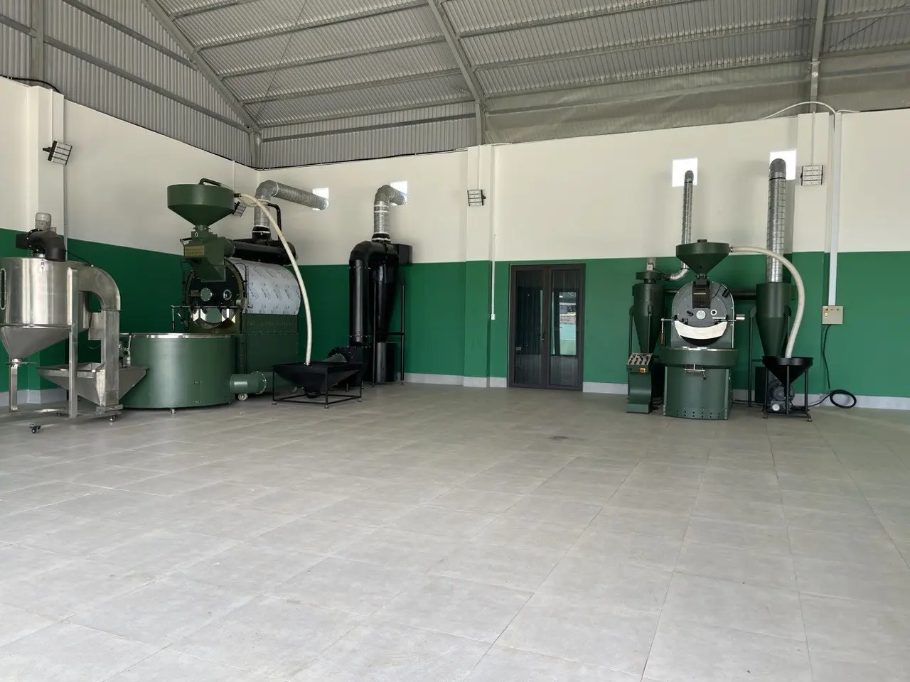 Roasted Arabica High Quality Ground Coffee Private Label Coffee Oem Service Green Coffee Vietnam Manufacturer