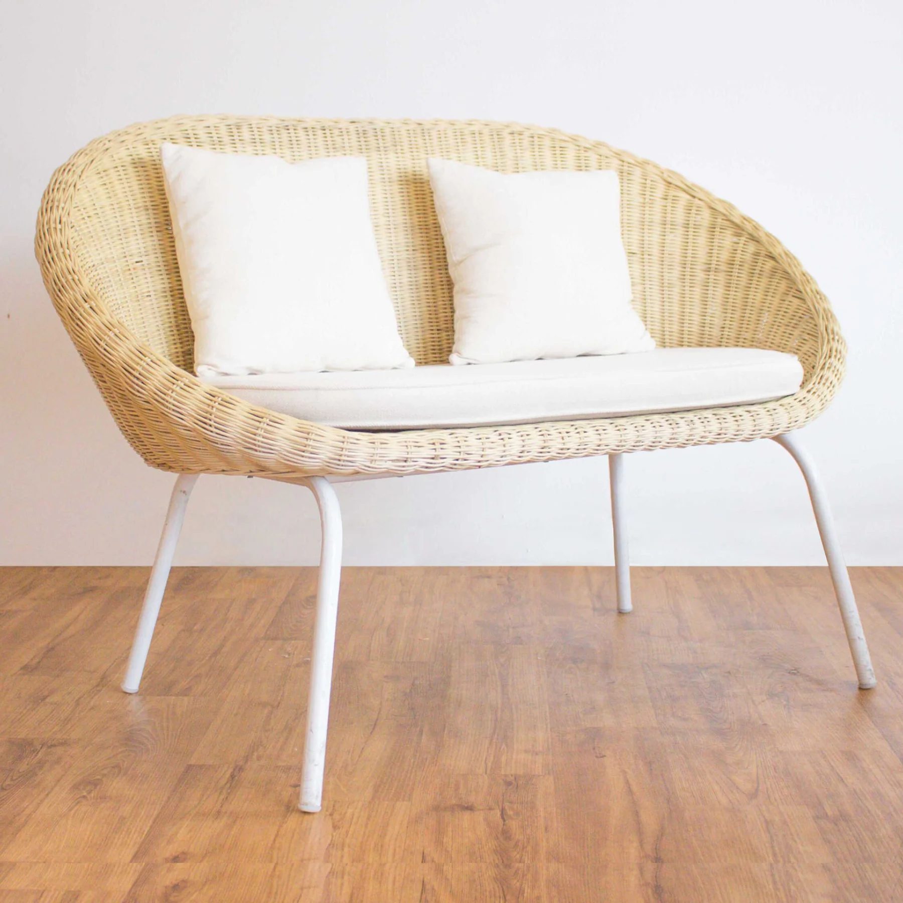 Natural rattan long lounge chair 2 seater woven from cane rattan best supplier of home chair furniture