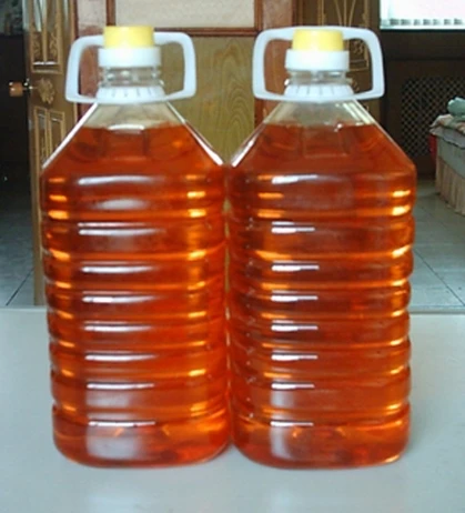 UCO Used Cooking Oil for Biodiesel Waste Vegetable Oil Grade Vehicles Standard Application Hot Sales Price ASTM