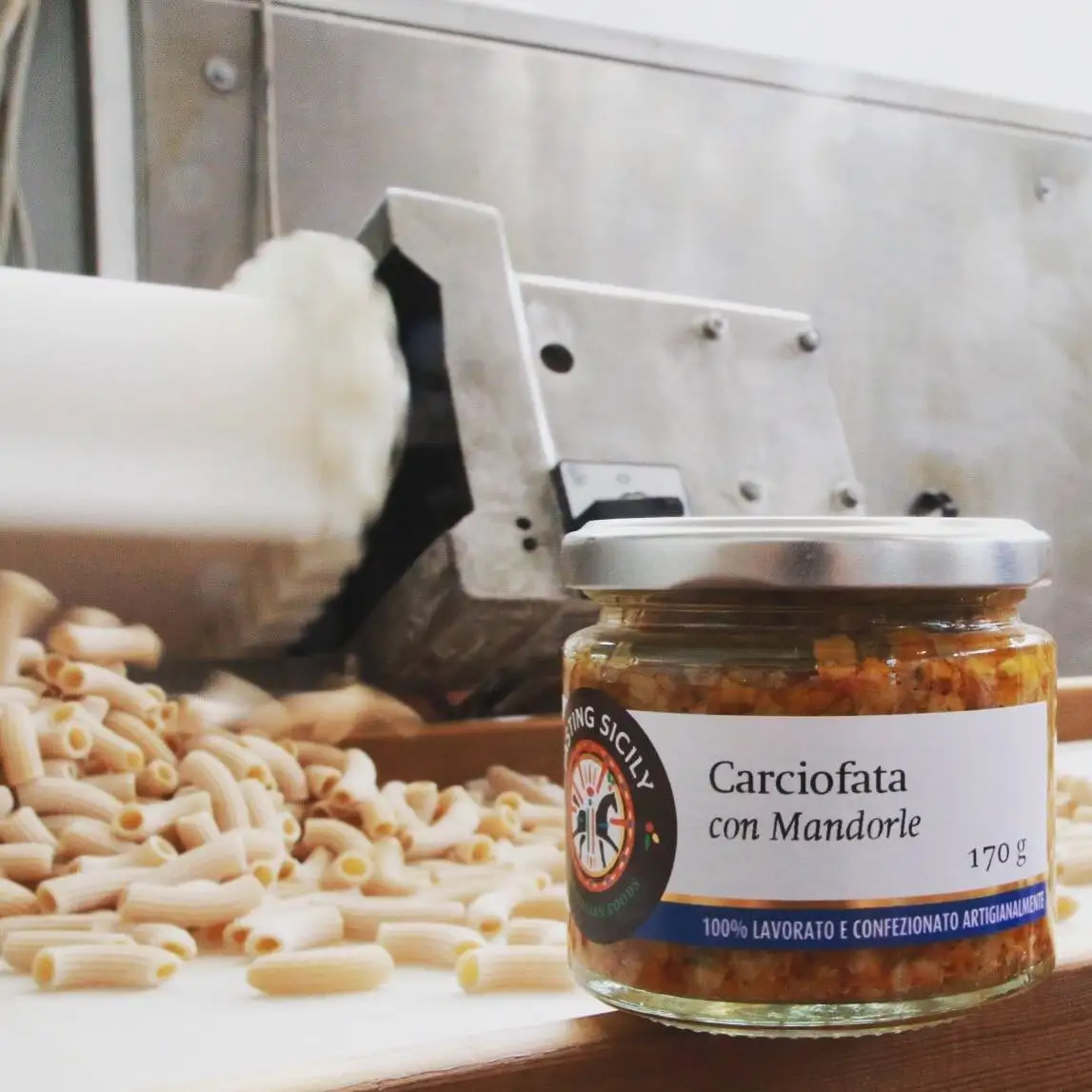 Italian High quality Bruschetta artichoke and Almonds Handmade without preservatives Spreadable jar 170g