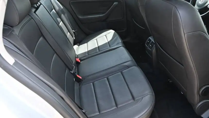 Б/у 2013 Volkswagen Je-tta TDI SportWagen DSG