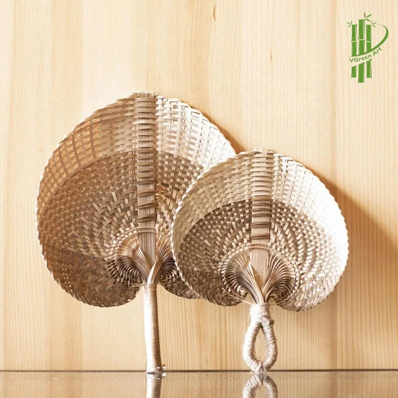 100% Natural bamboo hand-made fans brown heart shape fan mini small Hand Held Fan Paddle Summer many sizes