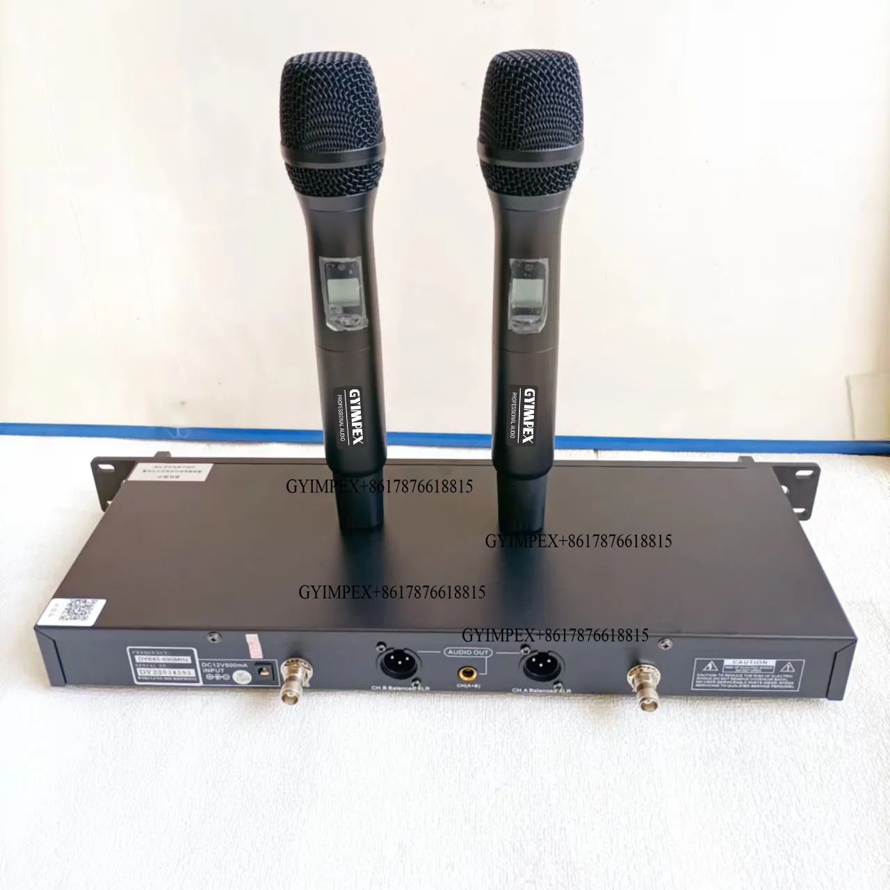 Handheld FM one drag two home 500 meters stage performance conference audio computer singing dynamic Wireless microphone