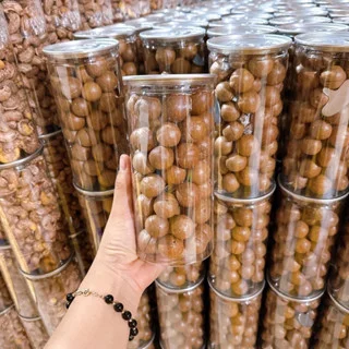 ROASTED MACADAMIA NUTS / DELICIOUSLY NUTTY and CRISP / MADE in VIETNAM