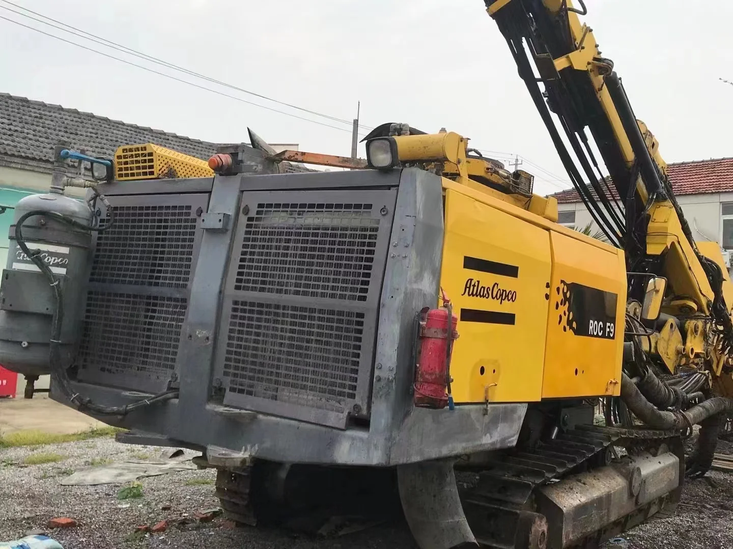 Used surface drill rig ROC F9 A tlas Copco famous brand high efficiency drill rig with good performance and best price  in China