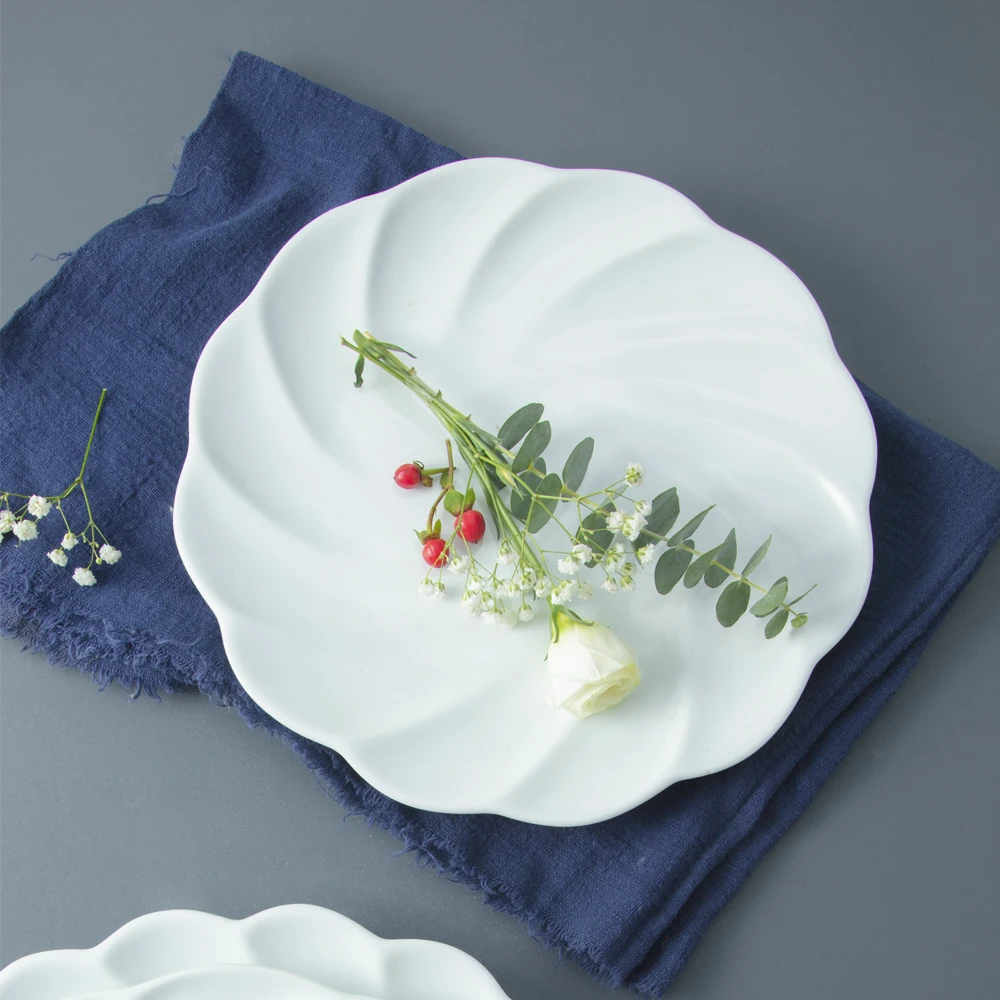 OEM 12' Ceramic Plate Made in Viet Nam Slight Twisted shaped plate porcelain wholesale manufacture