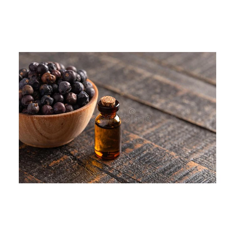 2023 Top Selling Expert Quality 100% Natural and Pure Juniper Berry Seed Extract Essential Oil at Wholesale Price