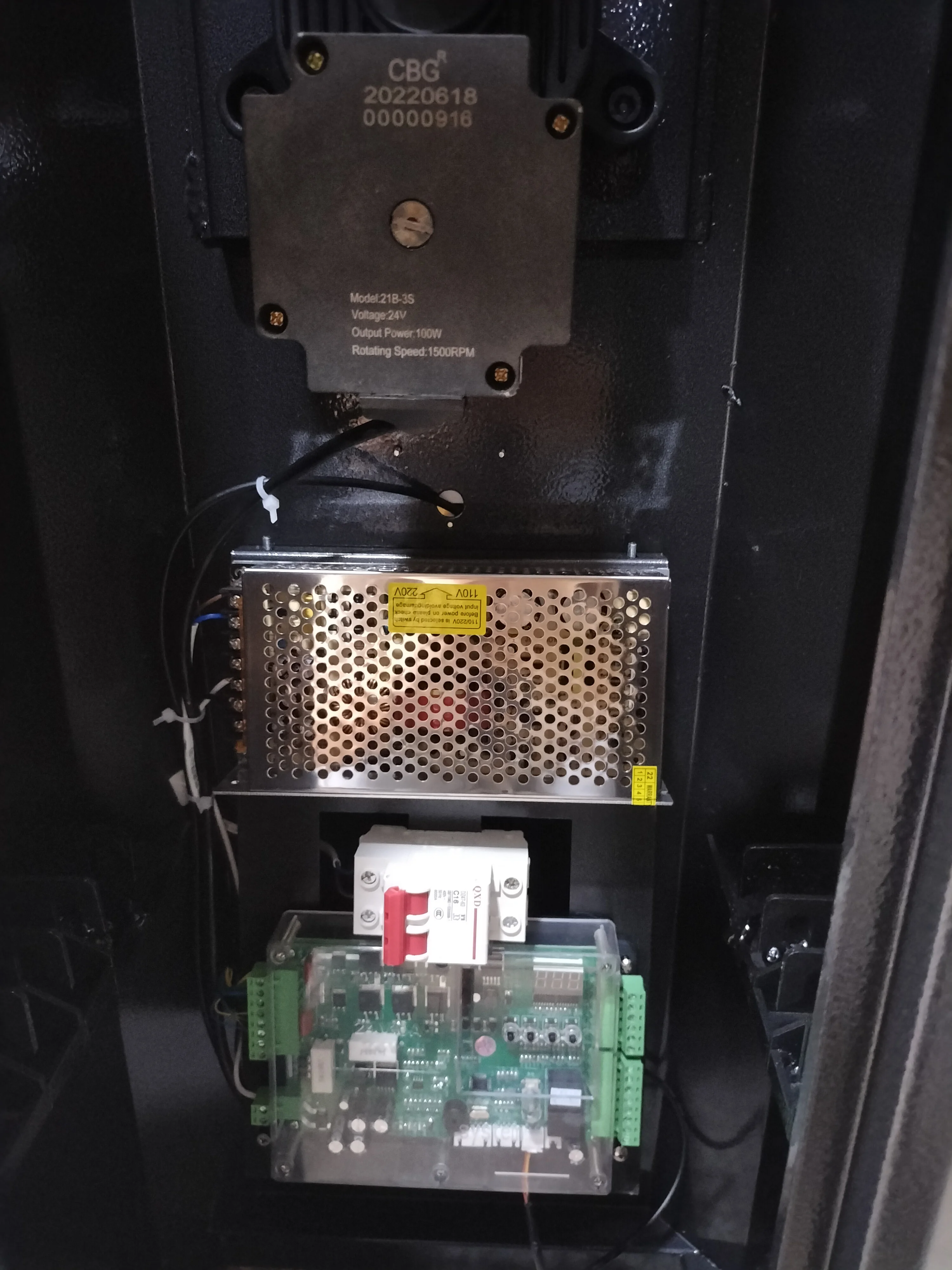 Steel and Stainless Steel Automatic Boom Electric Gate Remote Control Parking Lot Security Barrier