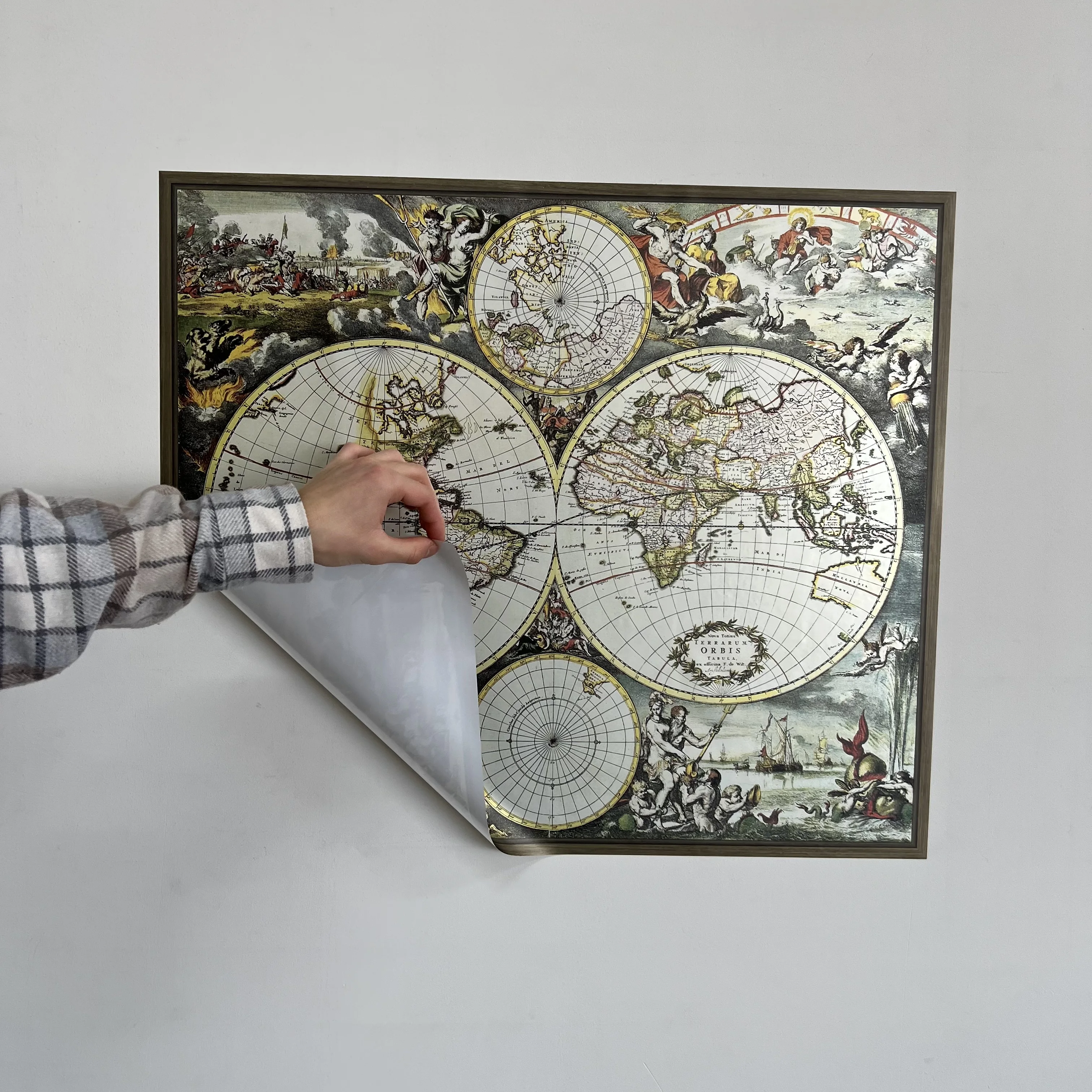 Retro Look Vintage World Map Reusable Durable Polystyrene Material Holds The Surface With Static Electricity