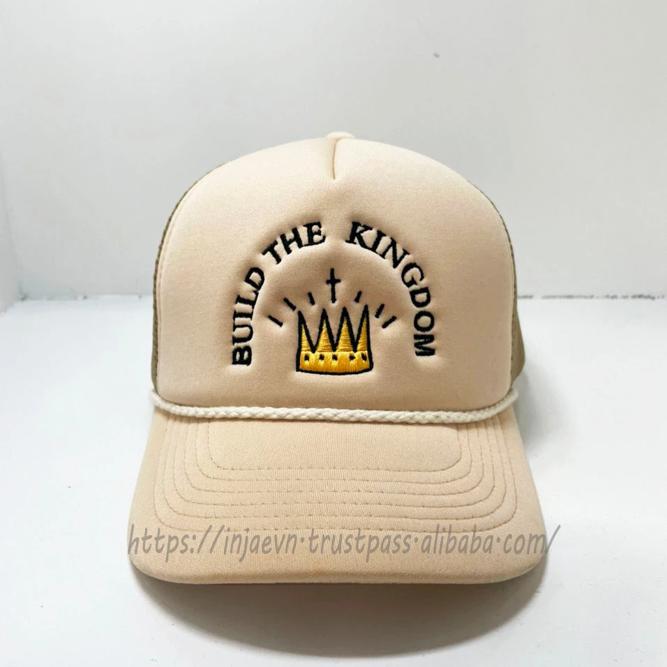 Wholesale High Quality Foam Trucker Hats Mesh Custom Logo Flat Embroidery High Profile 5 Panel New Fashion Sport Caps Factory