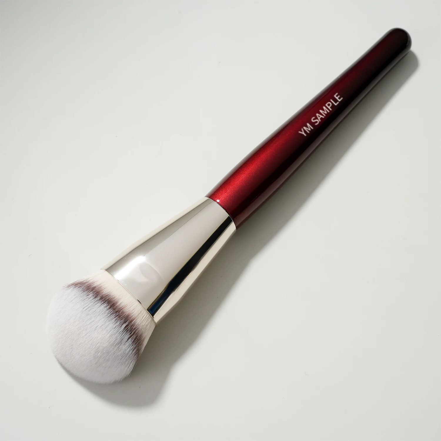 Wholesale High Quality Luxurious Red Wood Hand Simple Foundation Concealer Oblique Single Makeup Brush