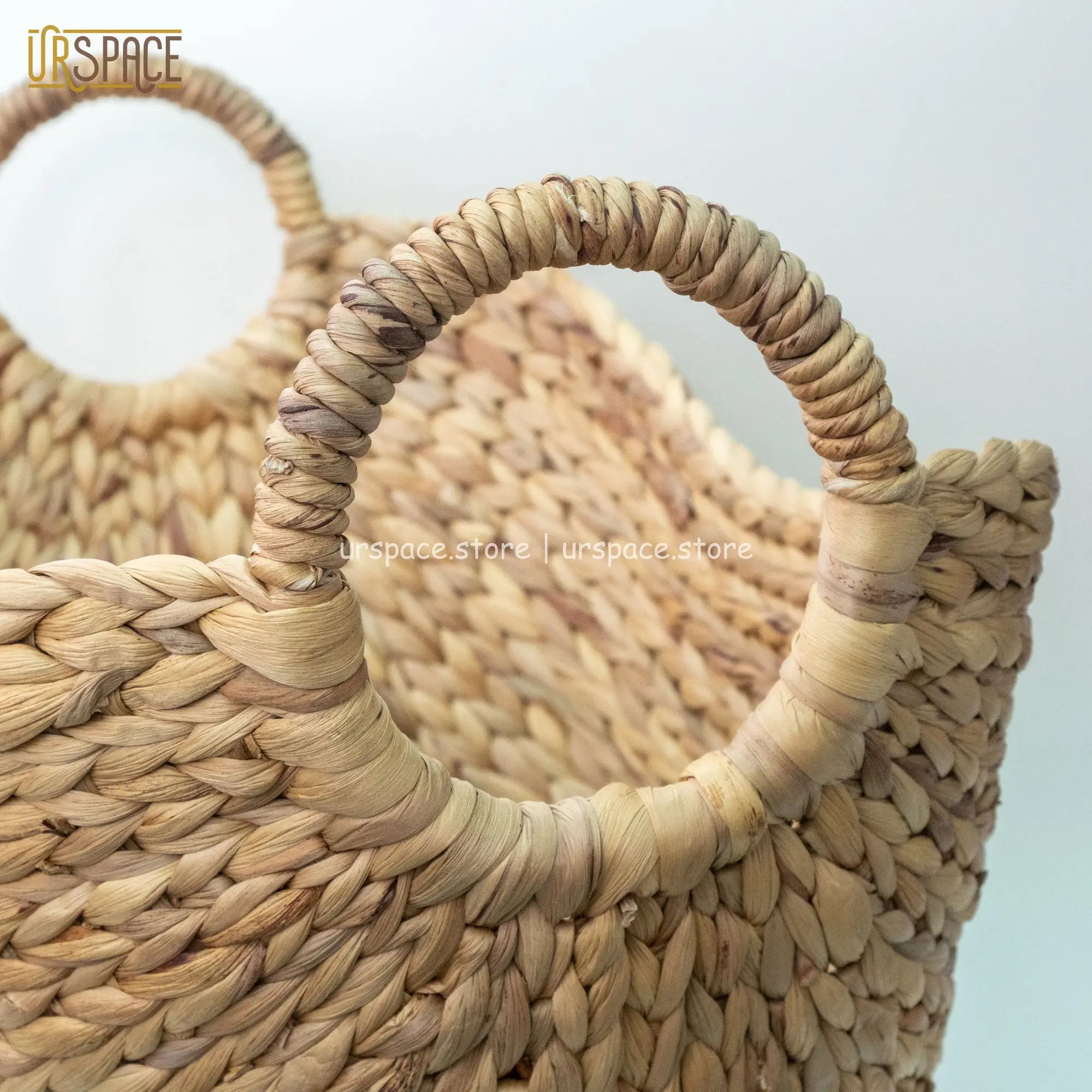 Usage functional quality high eco wicker laundry baskets Unframed Curved Hand-woven Water Hyacinth Storage Basket from Vietnam