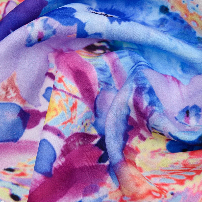 China Manufacture  90 colors Goods 6/8/10/12MM 100% Mulberry Silk chiffon printing Fabric in stock