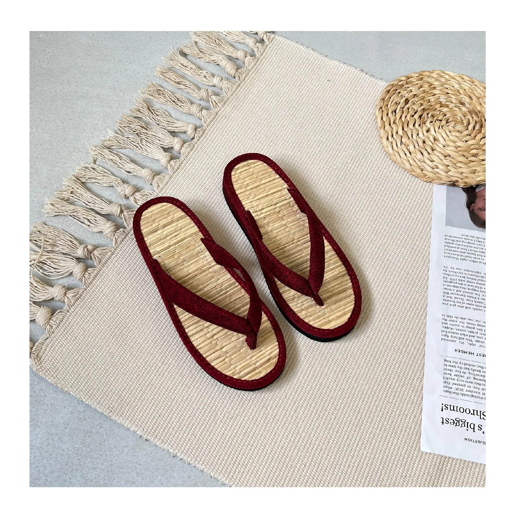 Factory Price GENUINE LEATHER All Season Closed Toe Home Slippers Recyclable Natural Color Seagrass Water Hyacinth Fur