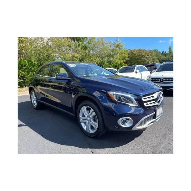 Б/у 2010 Mecerdezzz benmz V-CLASS 7-местные фургоны для продажи