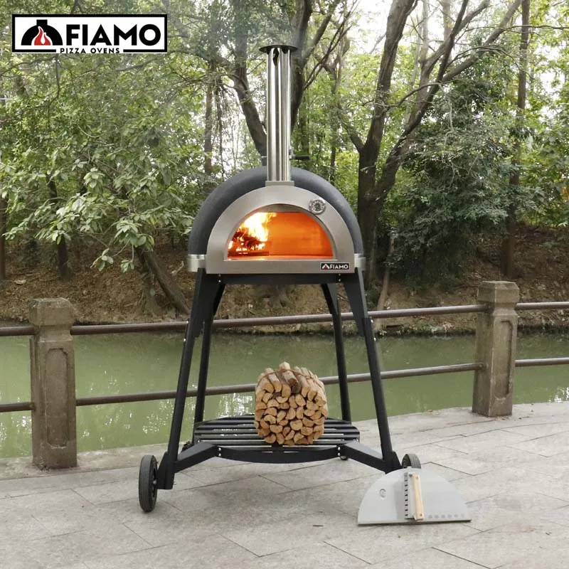 Outdoor Large Brick Clay Wood Fired Oven Pizza FIAMO Can Bake 3-4 Pizzas Simultaneously With Pizza Plate For Oven