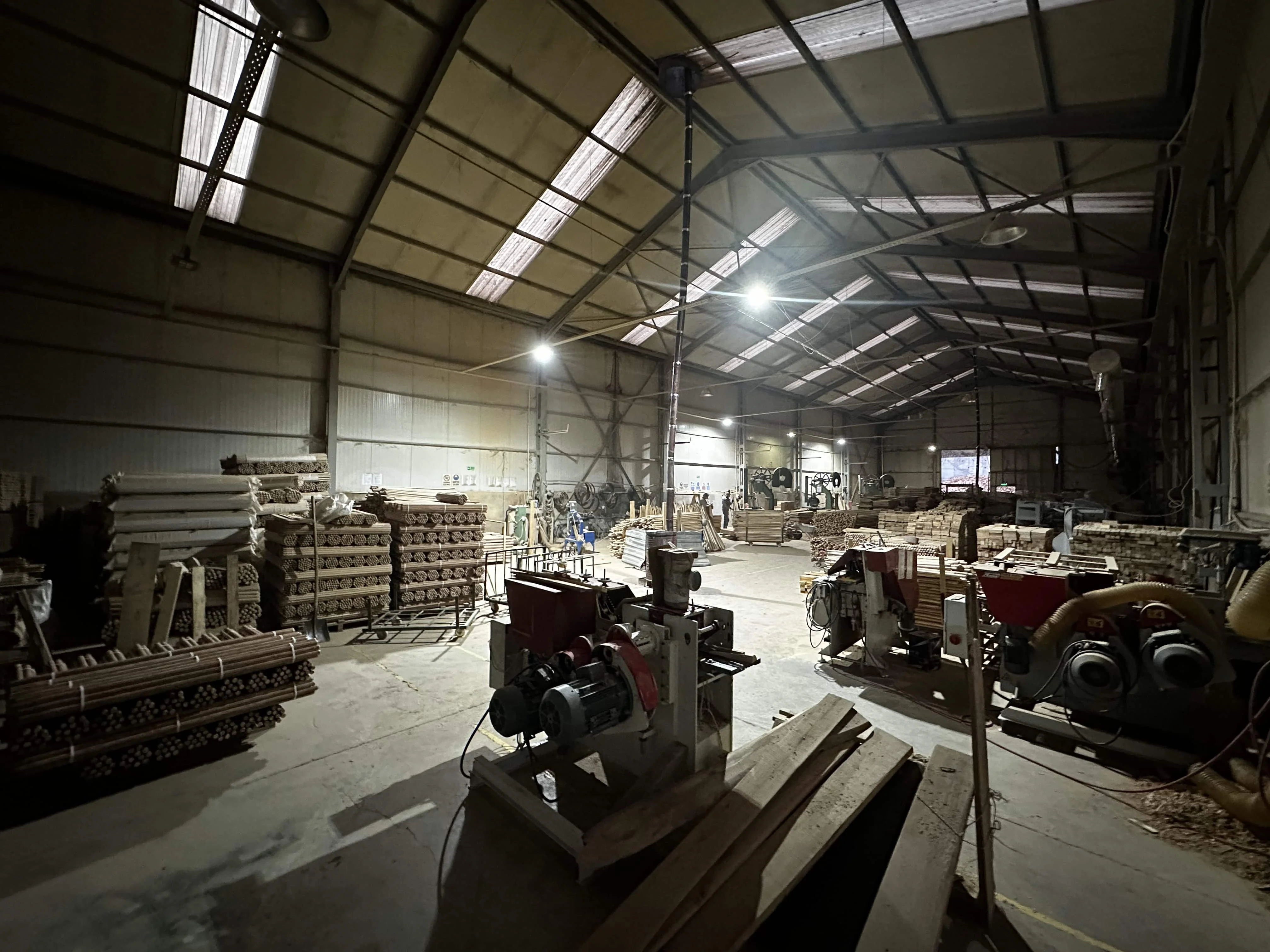 Hot Sale Beech Wooden Broom Stick 120cm 24mm Best Quality Spades & Shovels from Turkey with Best Price