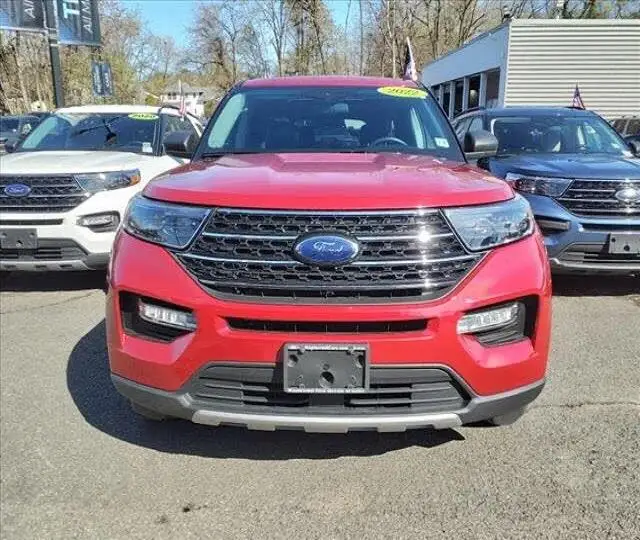 TOP SALES 2022 F O R D Explorer XLT AWD Clean Title Used Car Low Mileage Sound Engine Door To Door Delivery Shipment