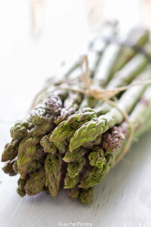 FRESH ASPARAGUS