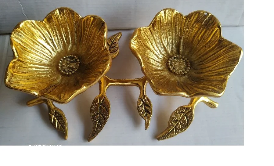 Centerpiece Dry Fruits Serving Display Bowls Aluminum Bowl With Vintage Stands Creativity Dessert Storage Bowl Wedding Tableware