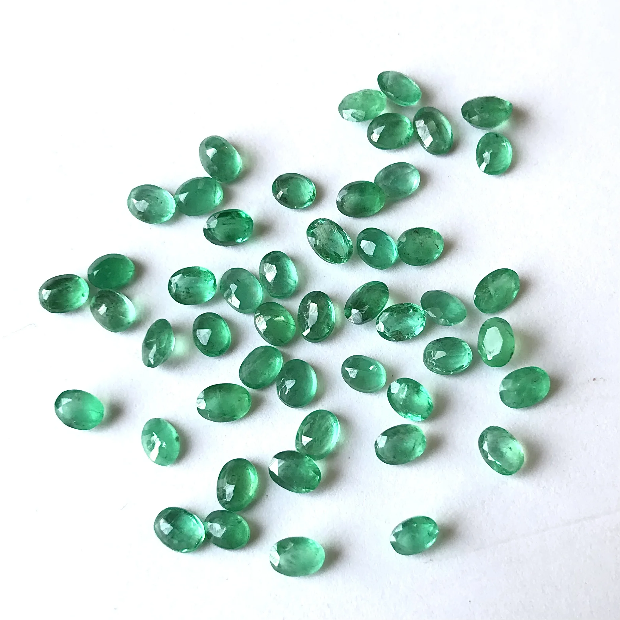 Wholesale High Quality 3x4 Natural Zambian Emerald Oval Faceted Precious Gemstone with IGI Certificate No Treatments Applied