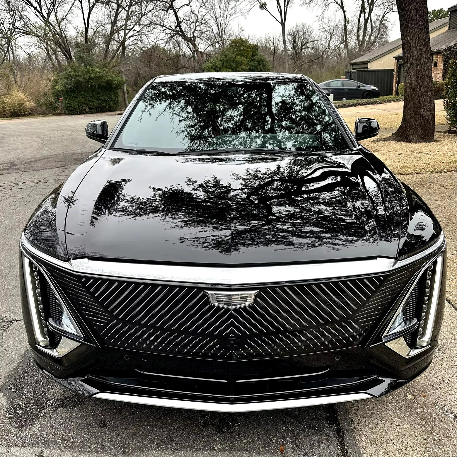 Подержанные автомобили 2023 Cadillacs-Lyriq-R-W-D Debt-edis 340hp E/V Cross-over без изменений