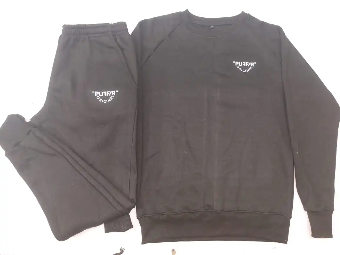 Wholesale Men Custom Design Crewneck Polyester  Sweat Suits ,Low MOQ Cheap Gym Wear Jogging Suits , Custom Design Track Suits