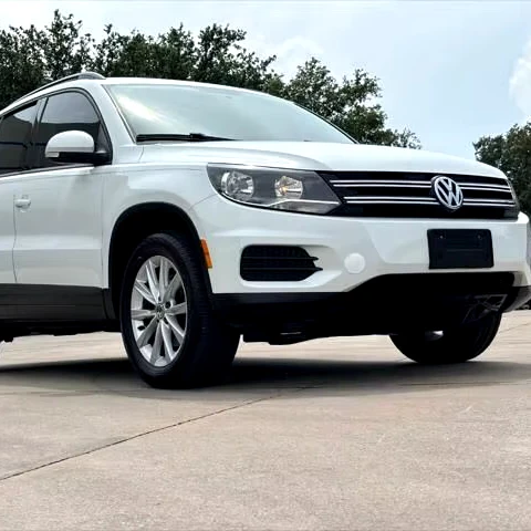 2018 Volkswagen Tiguan ограниченный 2 0 T
