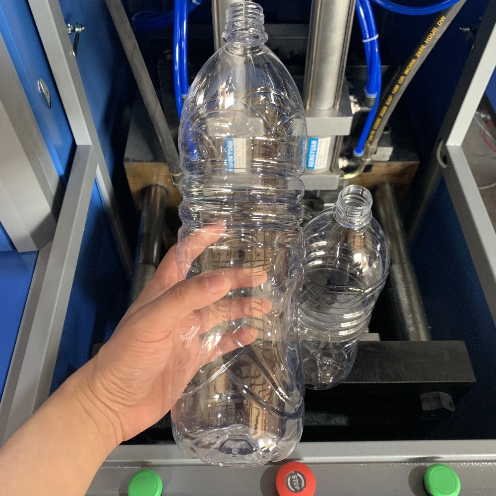 1000 BPH 0.5L--2L Plastic Bottle Two Cavity Water Bottle Blow Molding Machine