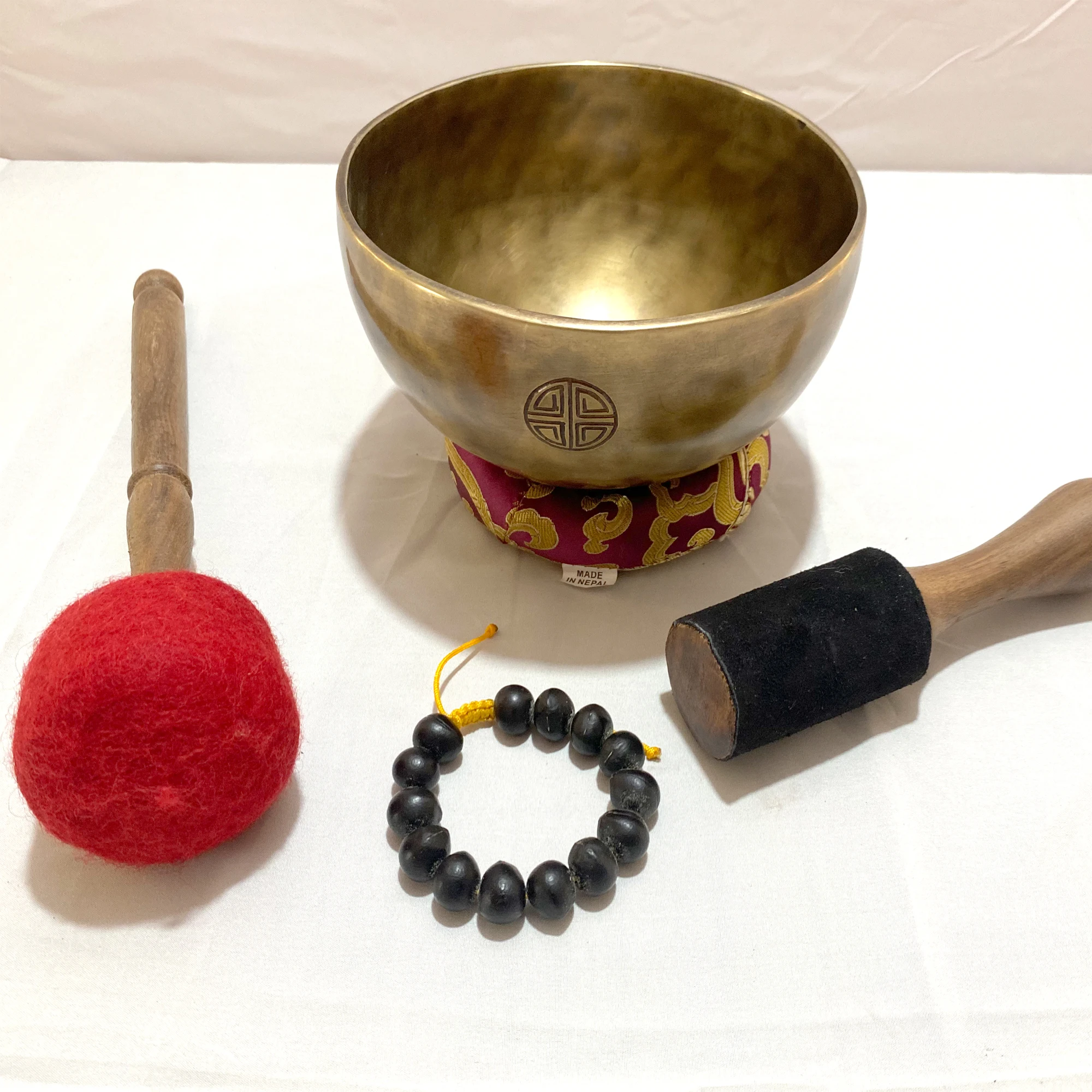 Handmade Tibetan Singing Bowl Crown Chakra Note B | Tibetan Singing Bowl from Nepal | Seven Metals Singing Bowls Crown Chakra A