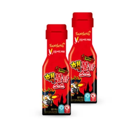 Hot Sriracha Chili Sauce Ramen Hot Spicy Chicken Cup Noodle Sauce Stir-fried Vegetable Sauce with Bibimbap