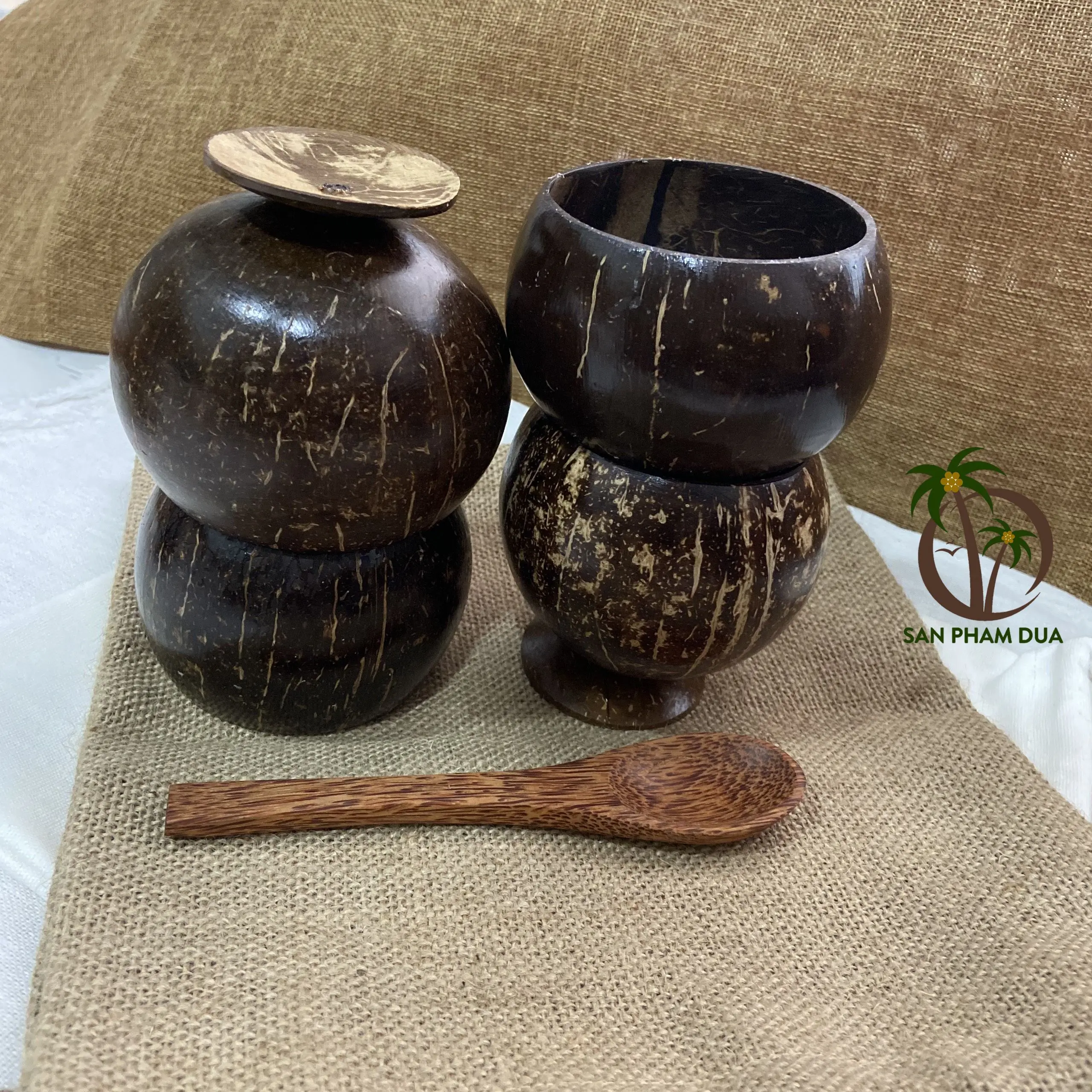 TOP SELLING COCONUT SHELL CUP FOR DRINKING WINE WATER EATING ICE CREAM COCONUT CUP FROM COCO - ECO VIETNAM