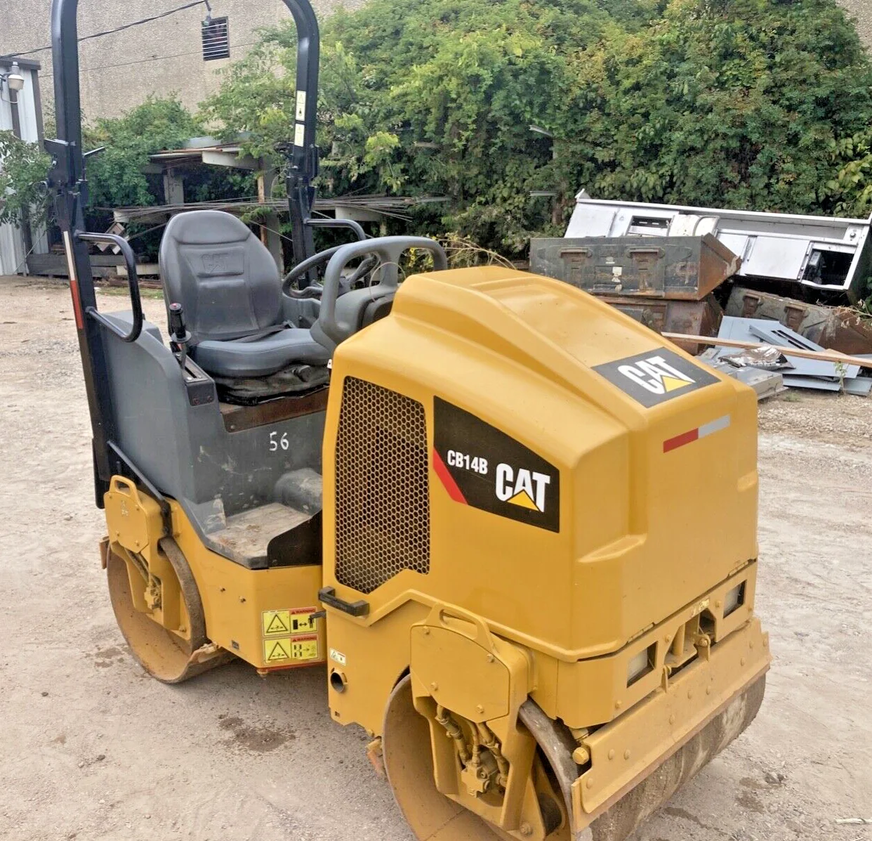 Caterpillar CB14B Vibratory Double Drum Asphalt Roller