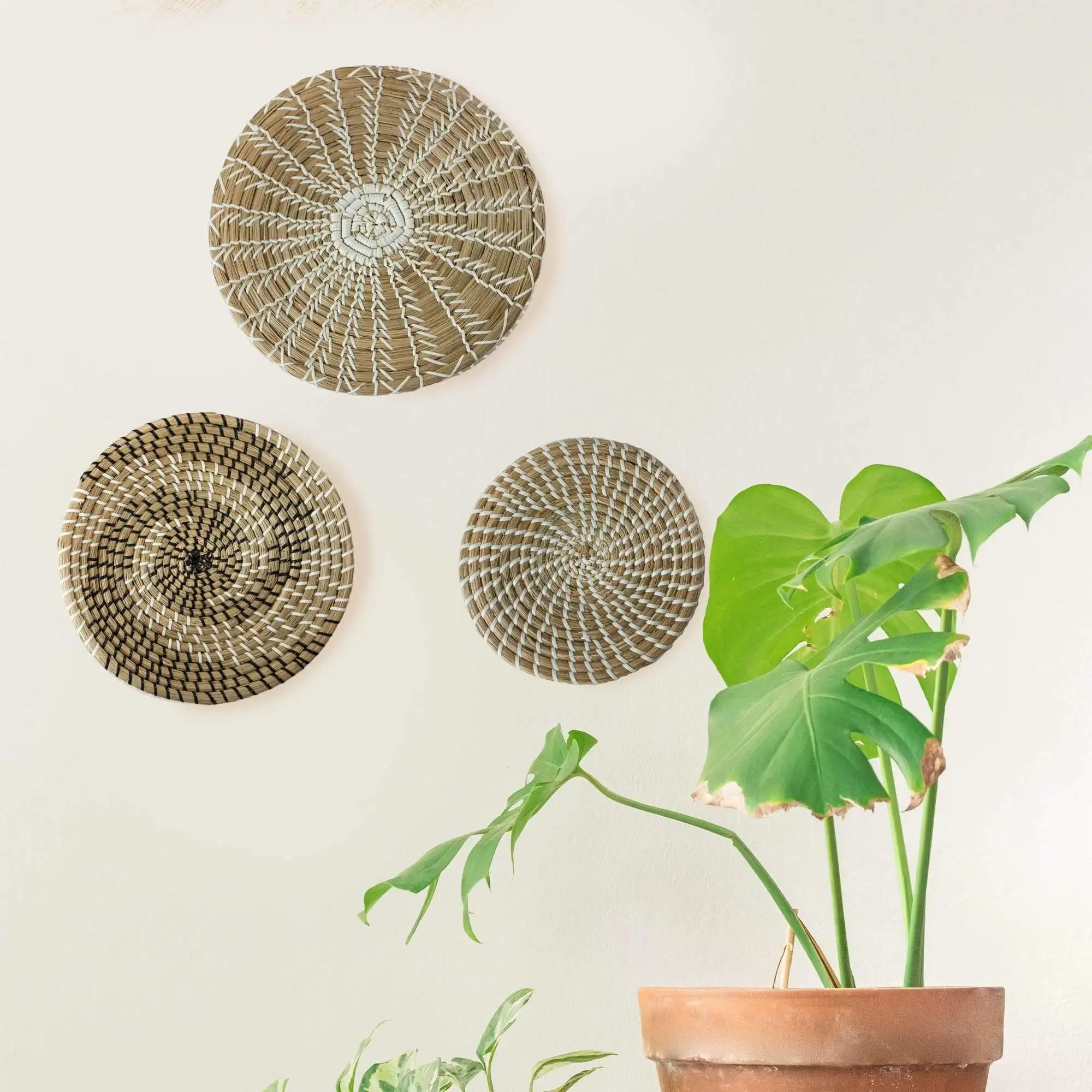 Entrance indoor vintage style African seagrass wall decor basket wall-mounted hanging decoration baskets