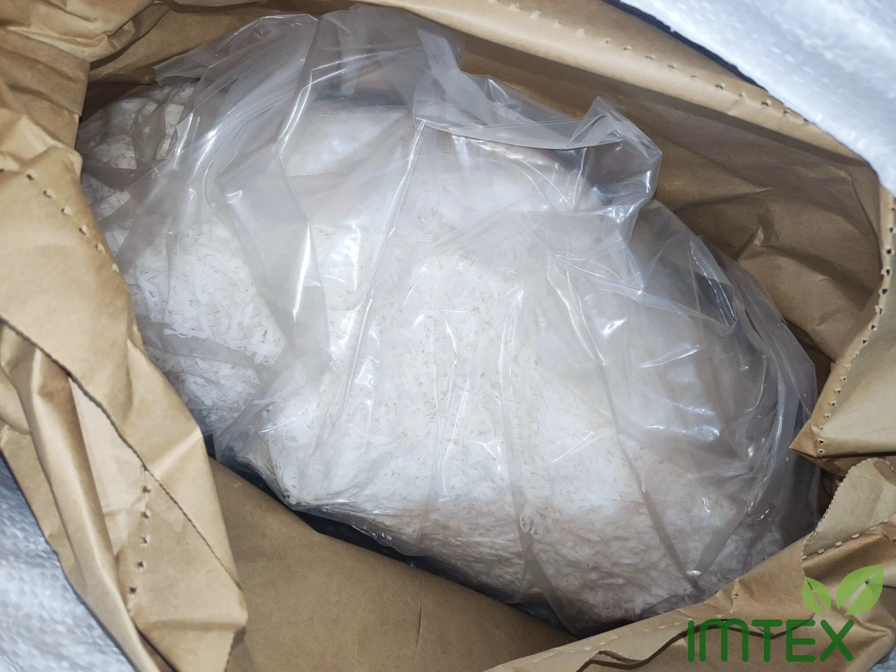 Vietnam Desiccated coconut flakes high fat good price
