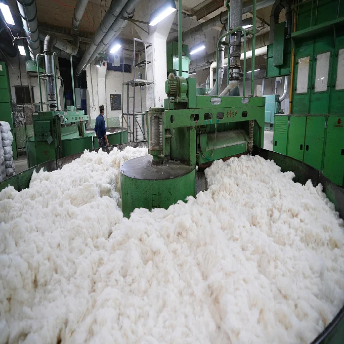 Raw Cotton fabric ,ultipurpose, soft and delicate without printing.