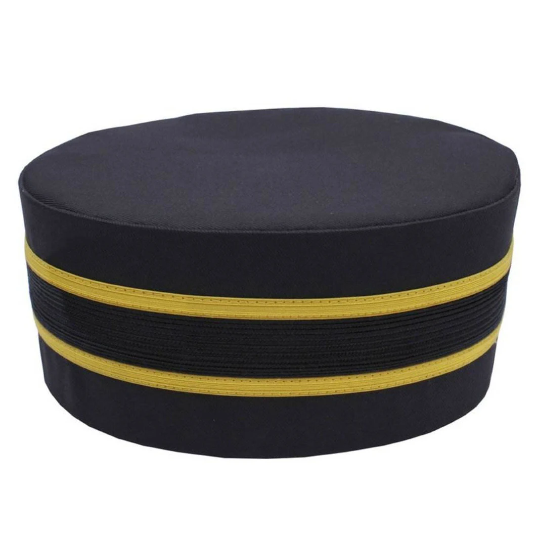 Masonic hat carrying case Round in all colors Rexene red inside of the case and with zip masonic cap case