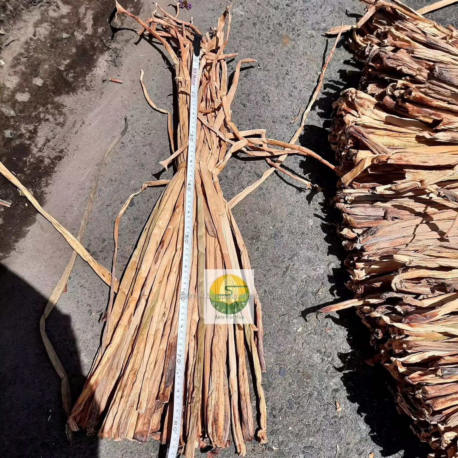 Water hyacinth fiber for handicraft products make material cheap price from Vietnam factory/Raw water hyacinth fiber for export