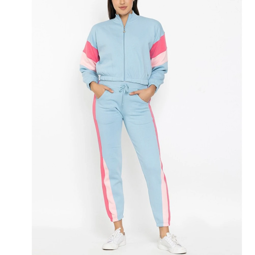 Latest Custom High Quality Nylon Material Tracksuit Embroidery Logo Windbreaker Tracksuit With Pockets Wholesale Rate OEM