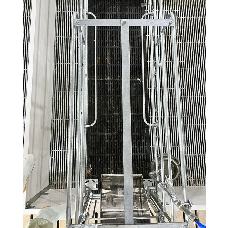 Pig Farrowing 2-Door Design Includes Chute And Cardboard Galvanised Vietnamese Manufacturer Cheap Price Pig Breeding Equipment