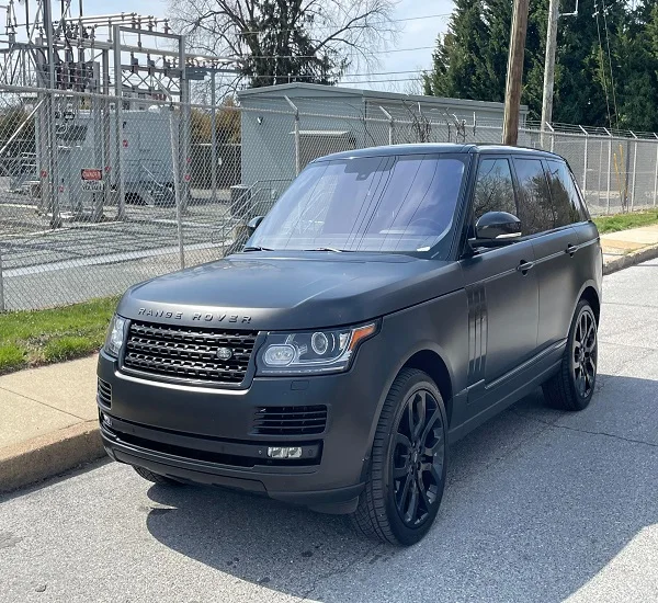 Довольно используемый 2014 Range Rover