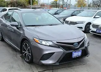 Good condition Toyota Camry 2022 dual engine 2.5HE elite Plus version for sale