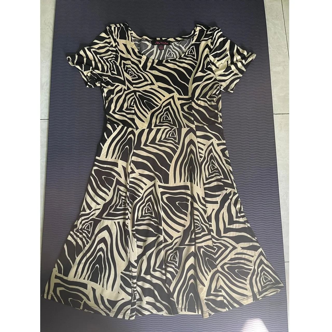 Summer Casual Dresses O-Neck Sweet Style Knee-Length Natural Waistline Multicolor Dry Cleaning Dress for Kids