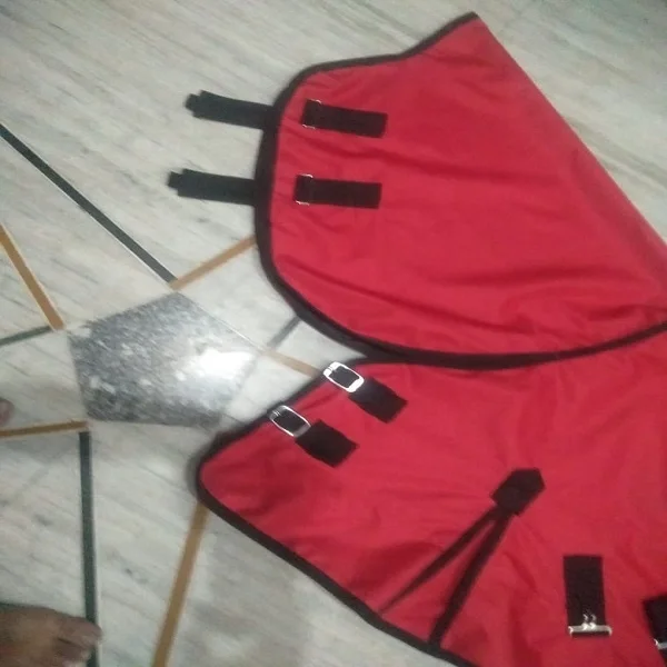 Detachable Neck cover Horse Rug Waterproof Turnout Combo Horse Rugs Reflective Strips durable Manufacturer Kanpur India